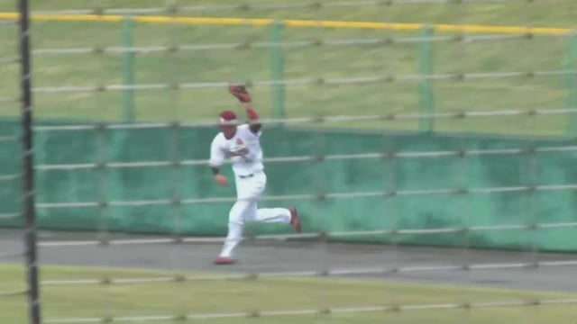 【ファーム】イーグルス・吉野創士がフェンス際の当たりをジャンピングキャッチ!! 2022年5月22日  東北楽天ゴールデンイーグルス 対 北海道日本ハムファイターズ