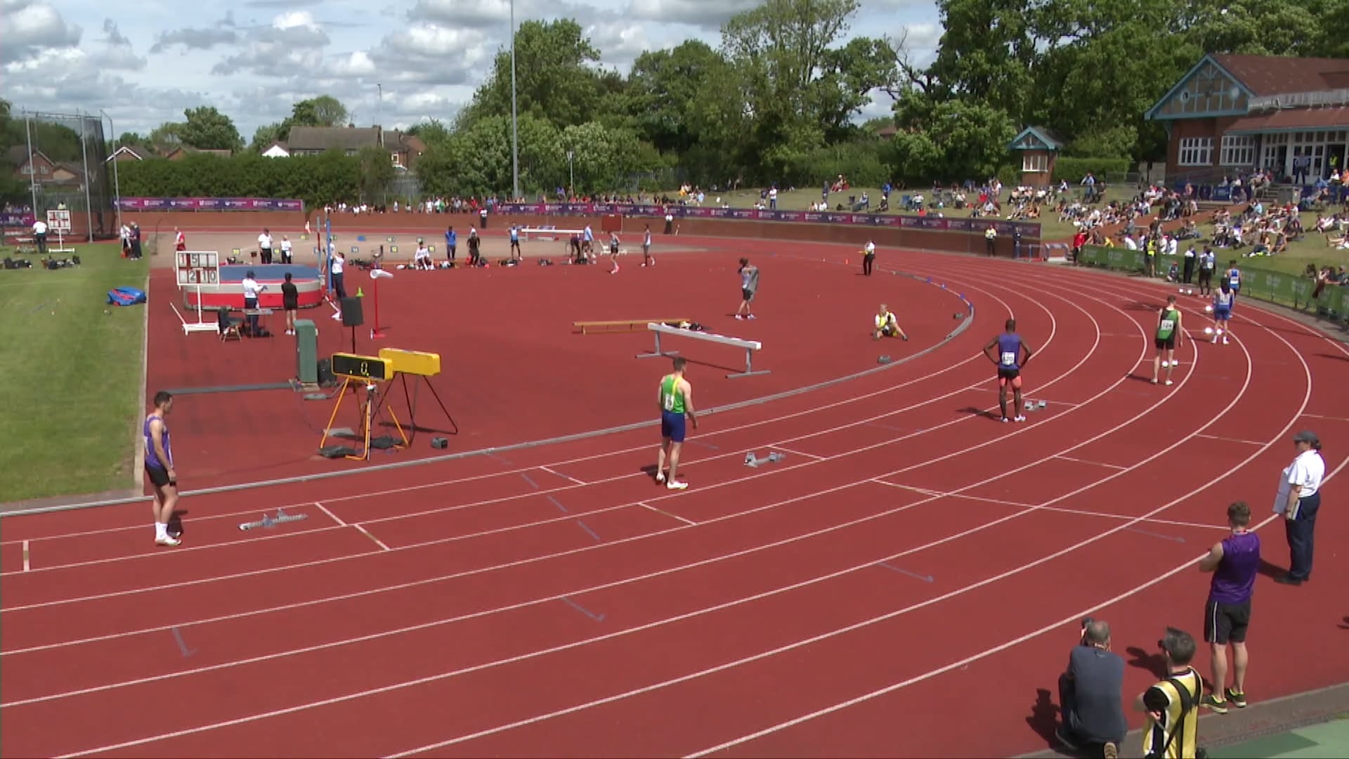 Mens 400m Guest 2