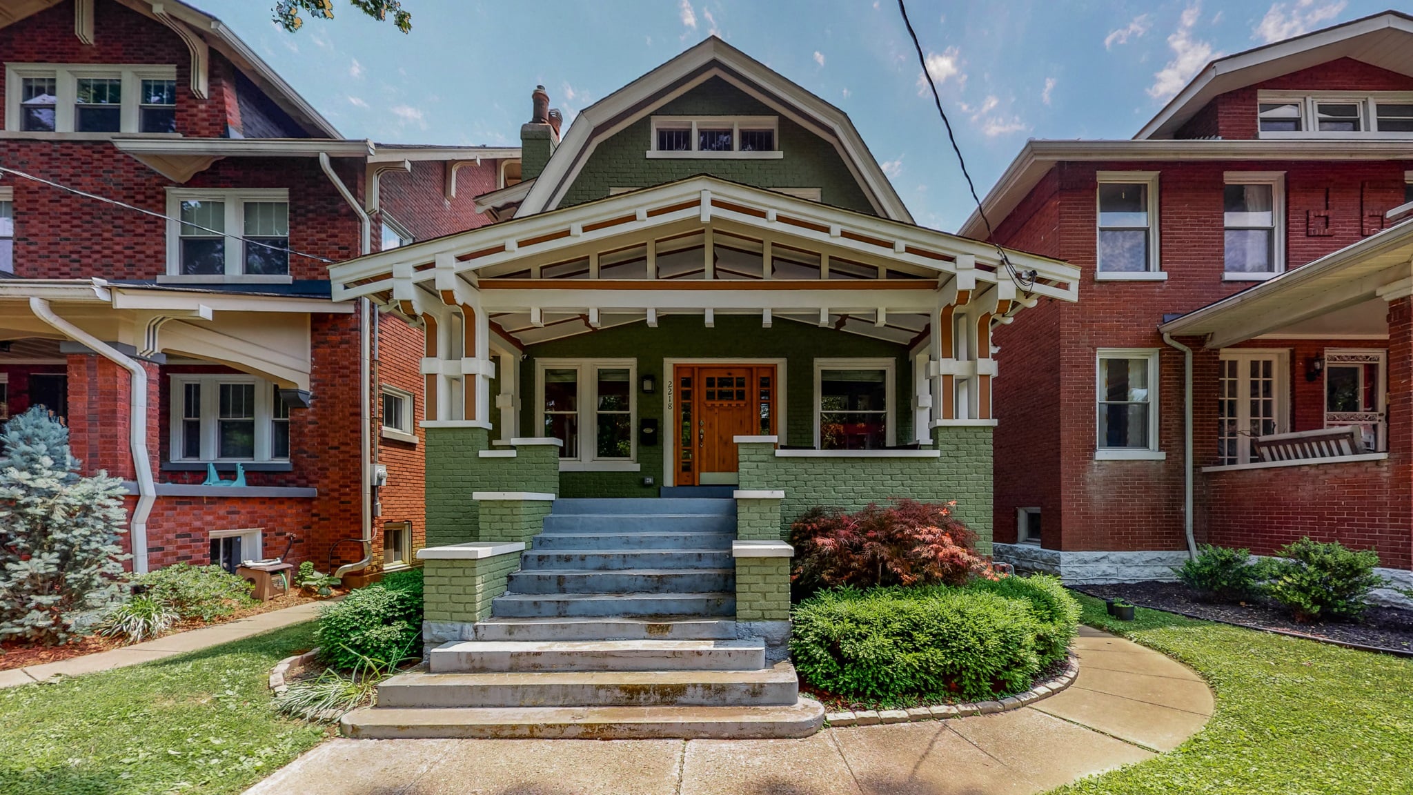 2218 Alta Ave Louisville KY 40205 on Vimeo