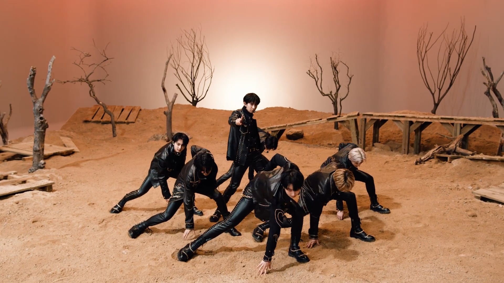 ENHYPEN (엔하이픈) 'Tamed-Dashed [Japanese Ver.]' @ Love music