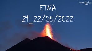 Le spettacolari immagini dell'Etna in eruzione