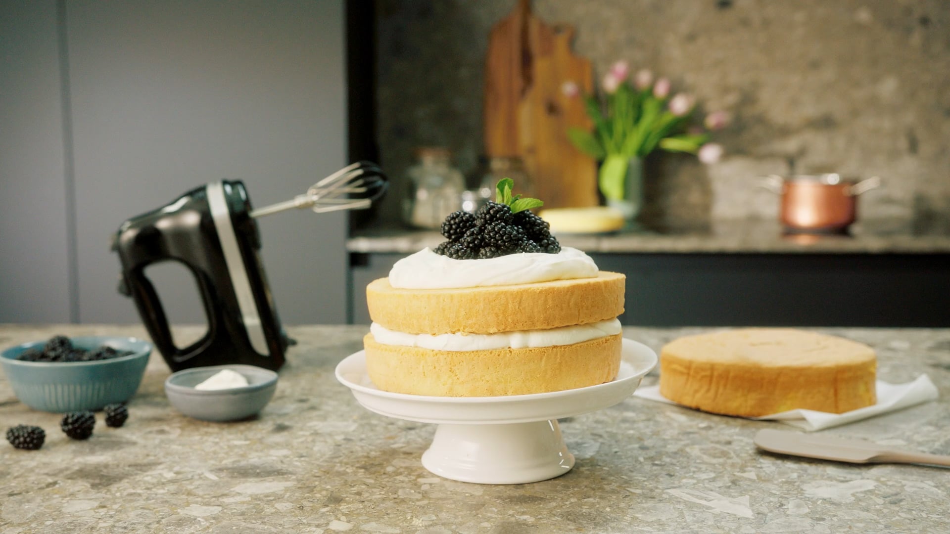 KitchenAid - Genoise Sponge v1 on Vimeo