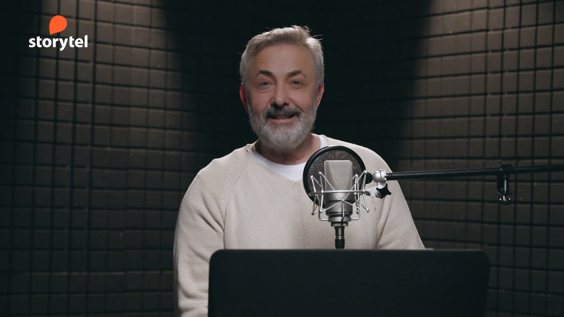 STORYTEL-MEHMET ASLANTUG-16-9_yayın kopyası.mp4