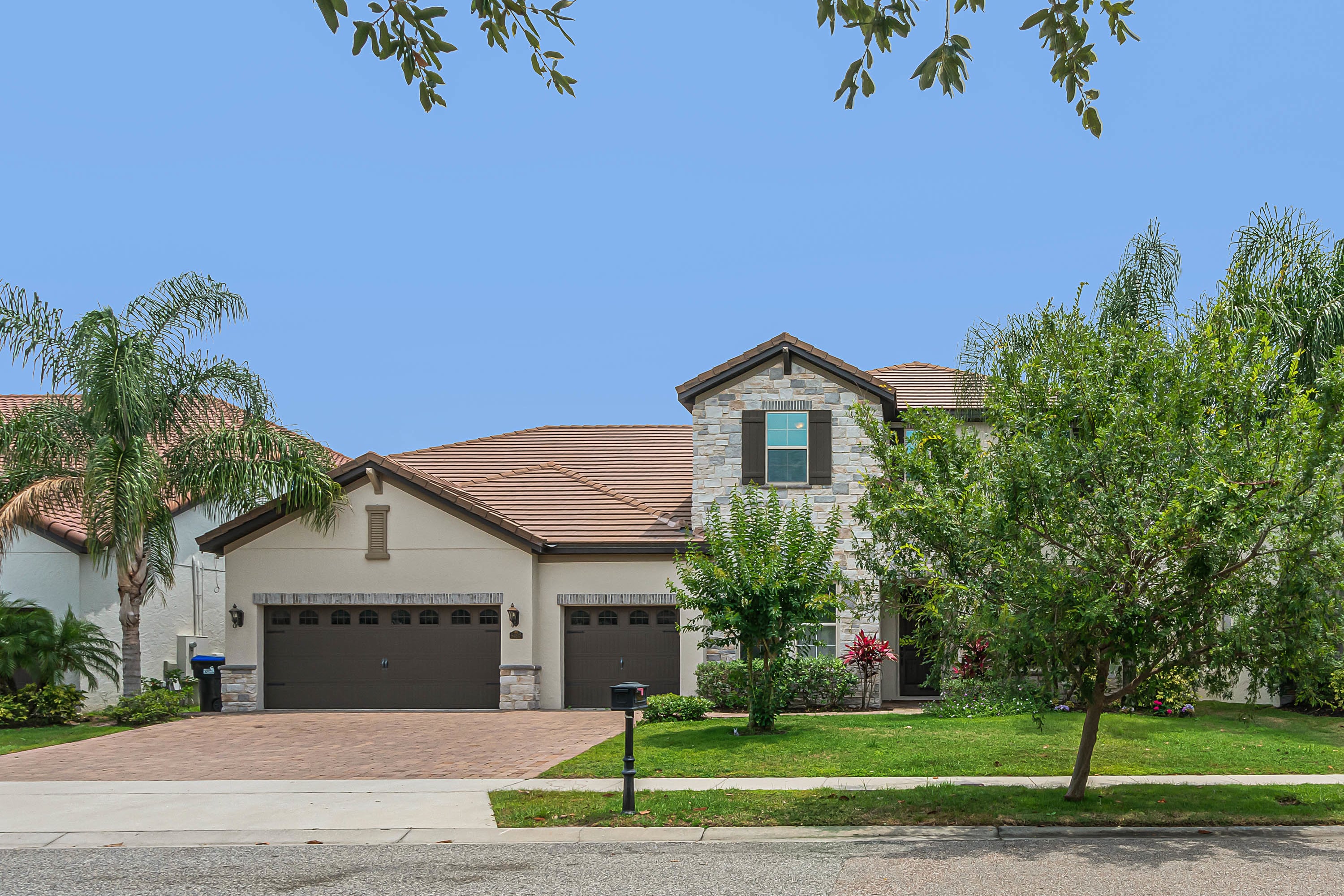 8492 Morehouse Drive, Orlando, FL 32836 on Vimeo