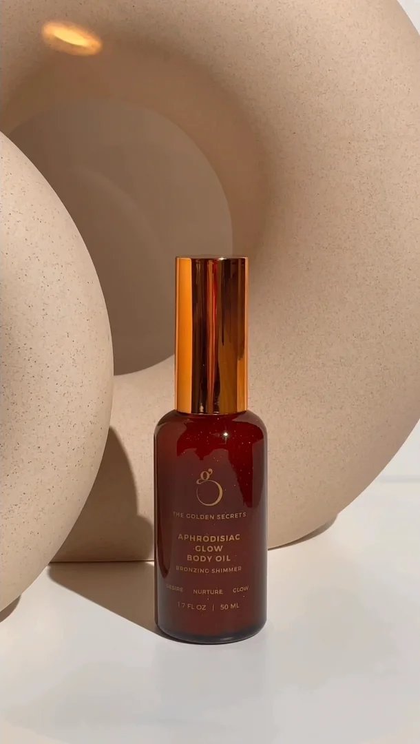 TGS Aphrodisiac Glow Body Oil Ritual on Vimeo