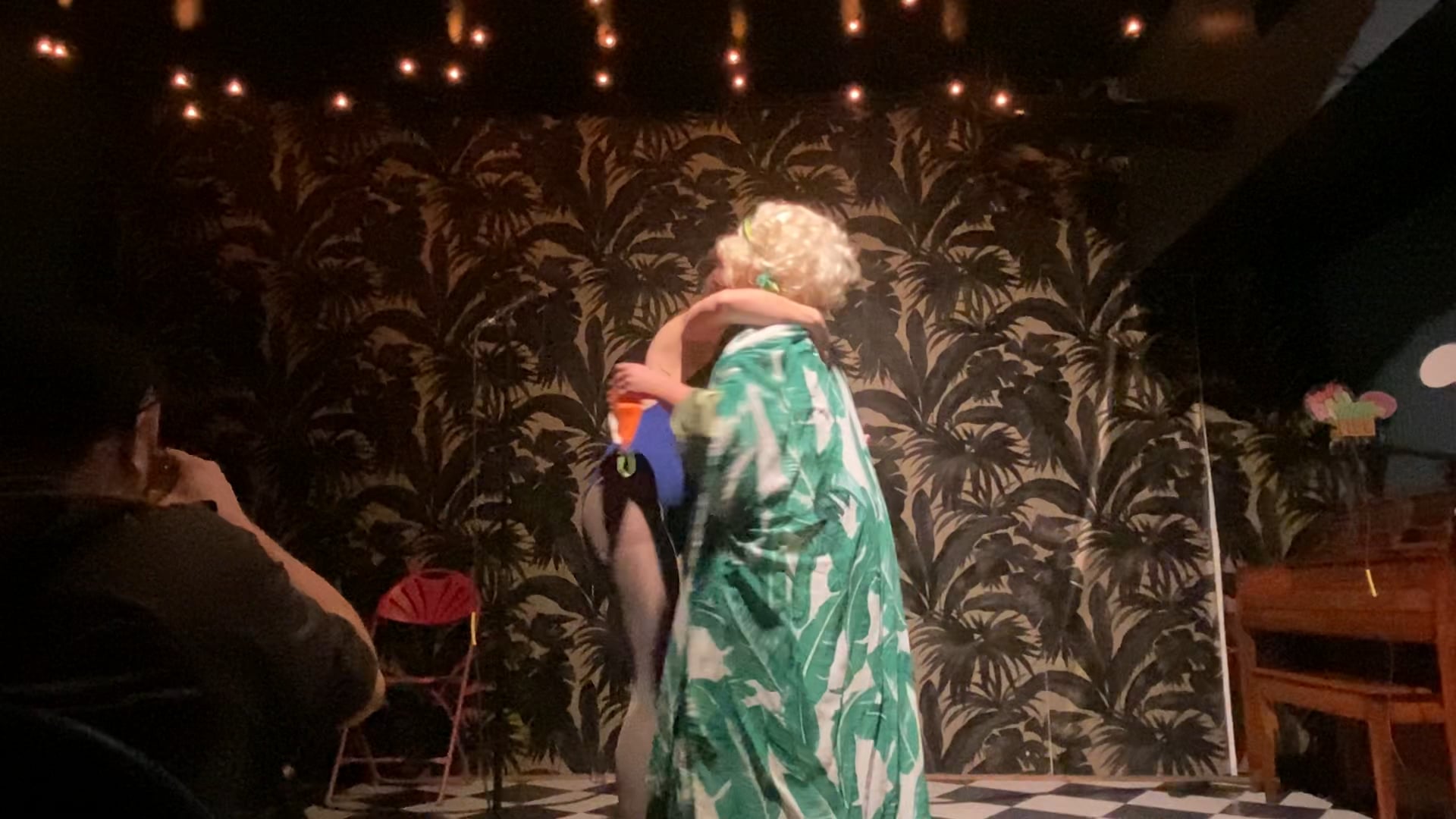 Shoshana Chakra: Green Heart Chakracise