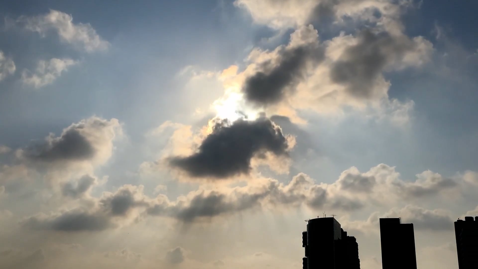 Cloud timelapse on Vimeo