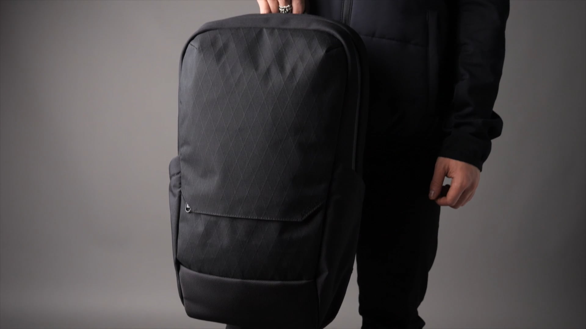 ALPAKA Elements Backpack Limited Edition Black X50 on Vimeo