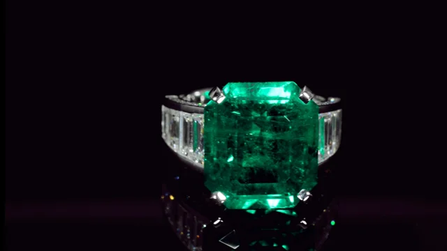 Emerald diamond hot sale