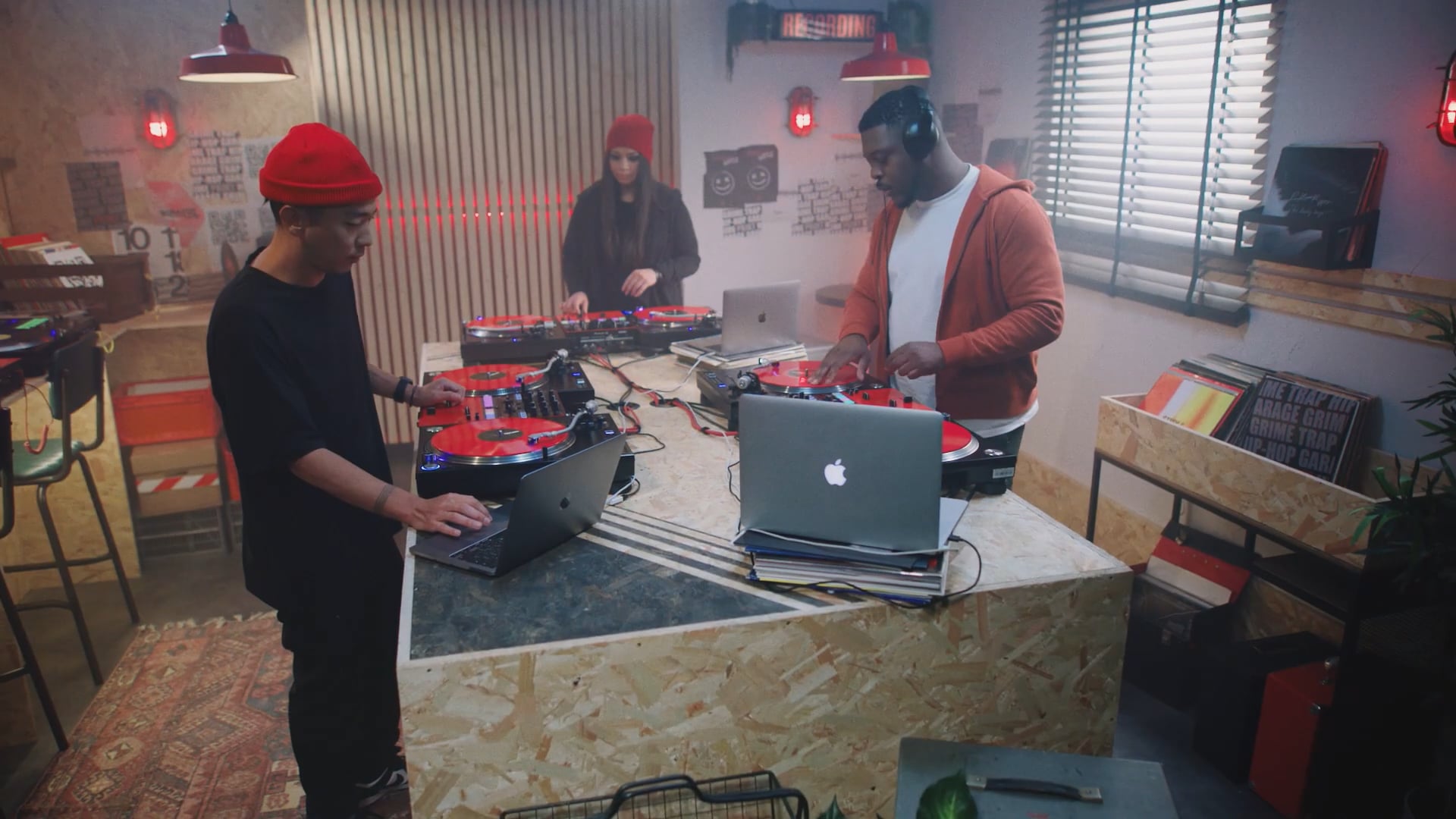 DJM-S5 Artist Performance Walkthrough.mp4