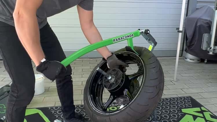 Street Bike Tyre Changer