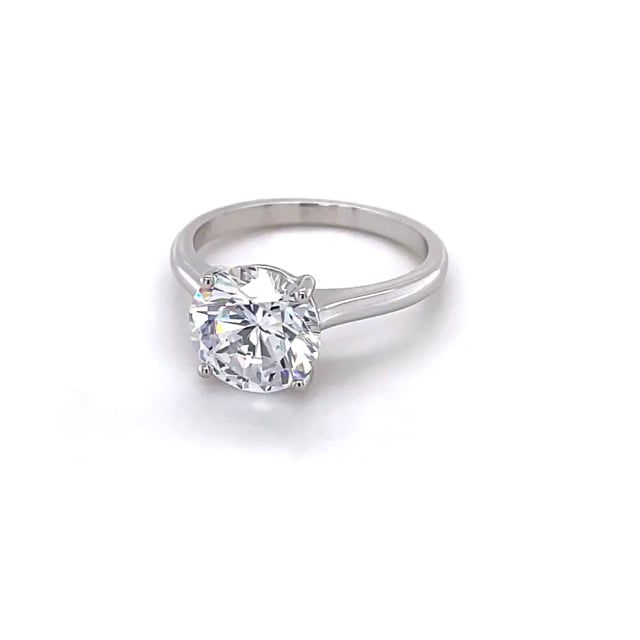 2.50 carat solitaire ring in platinum with round diamond and four prongs