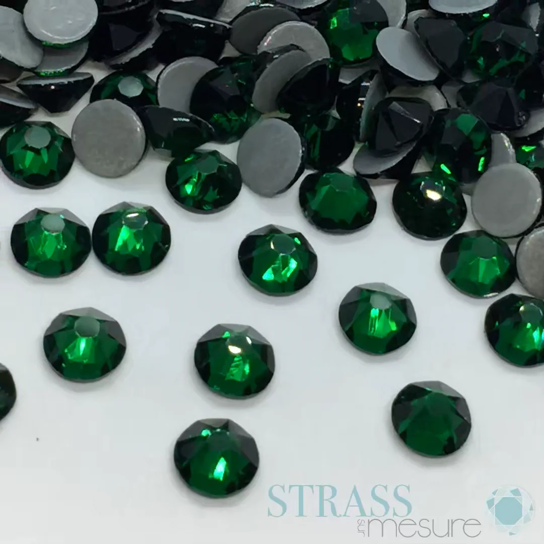 Assortiment De Strass Hotfix Vert En Verre - Tailles S06, S10, S16, S20 (lot 128)