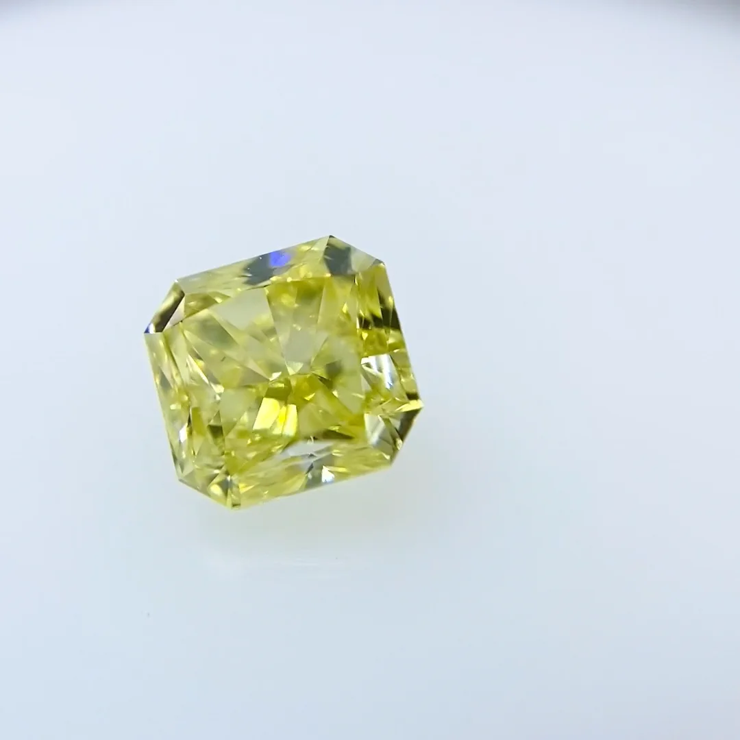 FANCY VIVID YELLOW 0.218ct RCT/RT1277-