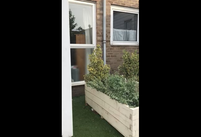 Well maintained property at Clapham Junction Main Photo