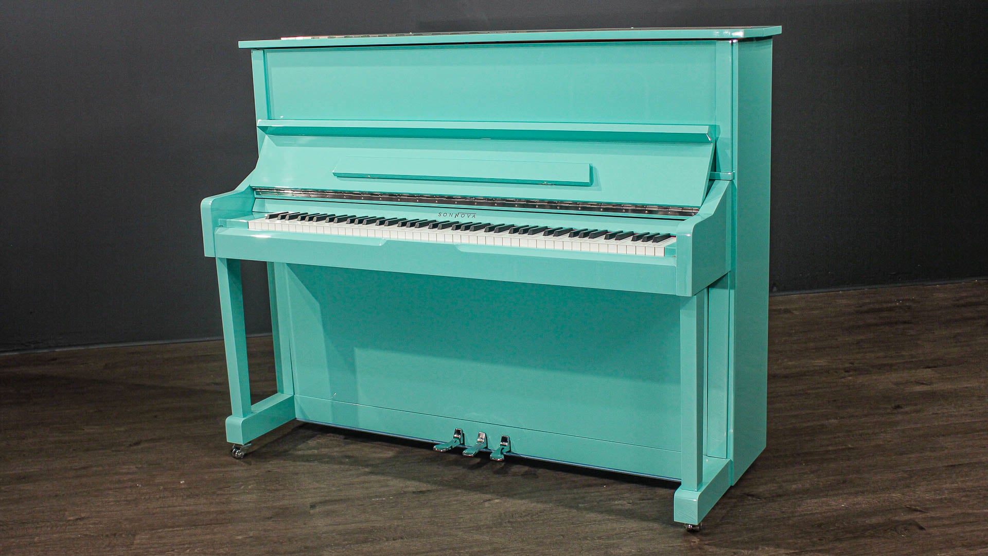 Beautiful upright piano sales