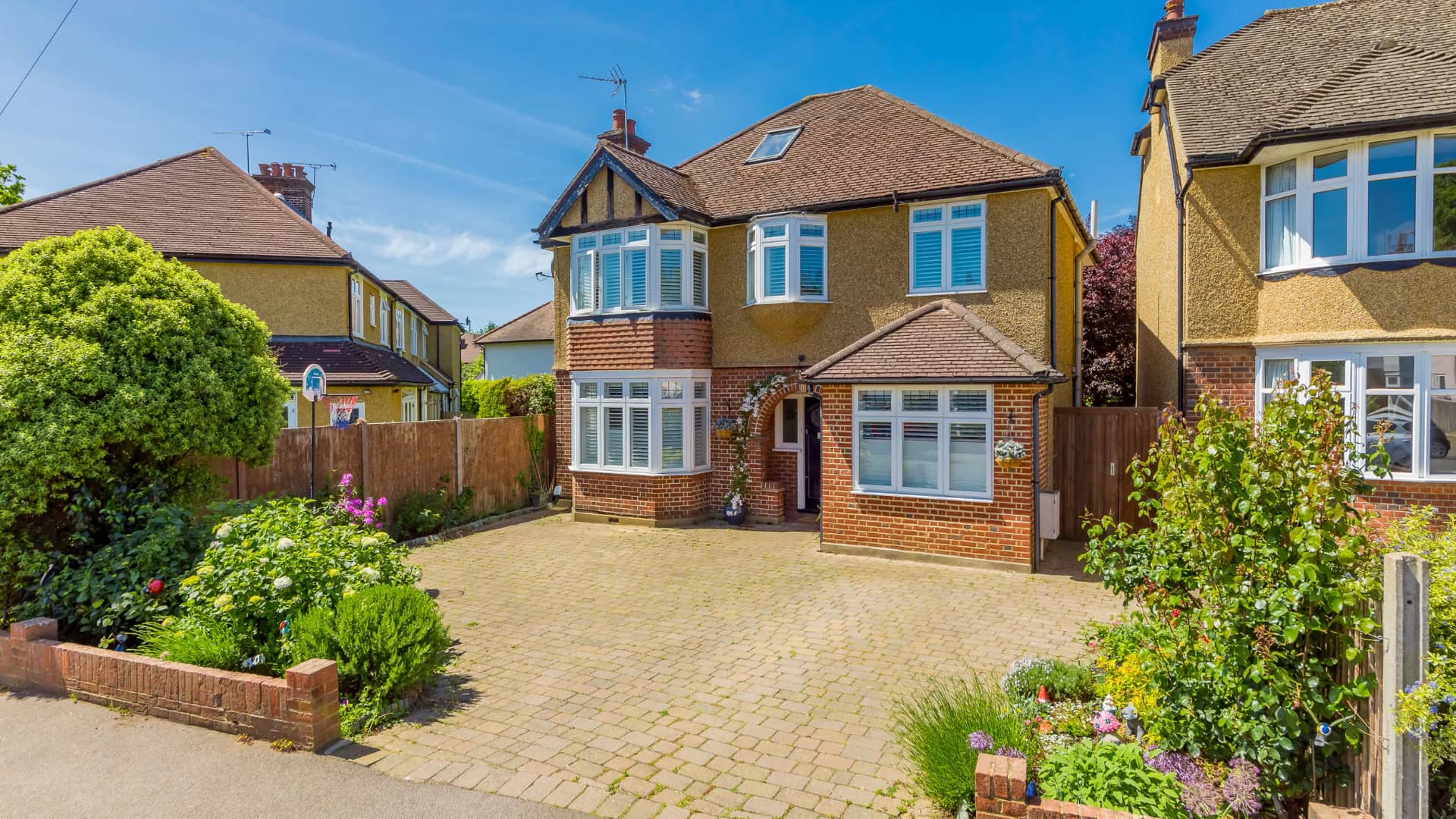 Churchill Road, St Albans on Vimeo