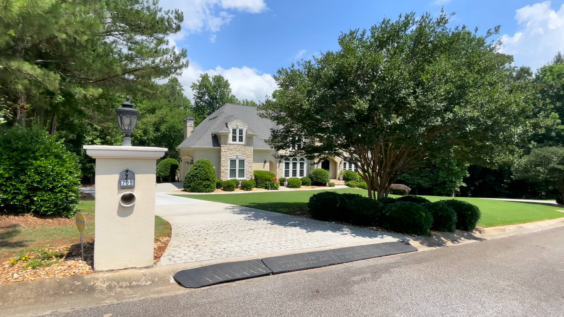 709 Prestige Pt. Peachtree City, GA 30269 on Vimeo