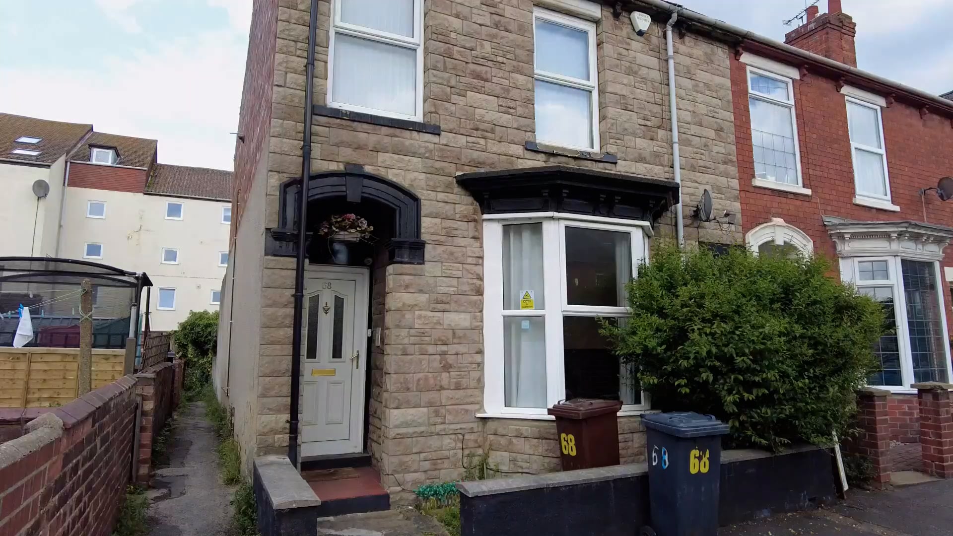 Quick Sneak Peek of Vernon Street, Lincoln, 3 bedroom End of Terraced