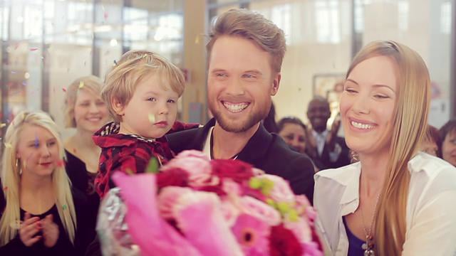 Hageby C firade födelsedag och lottade ut resor. Reklamfilm som visats 2011 på TV4 regionalinklippning Östergötland