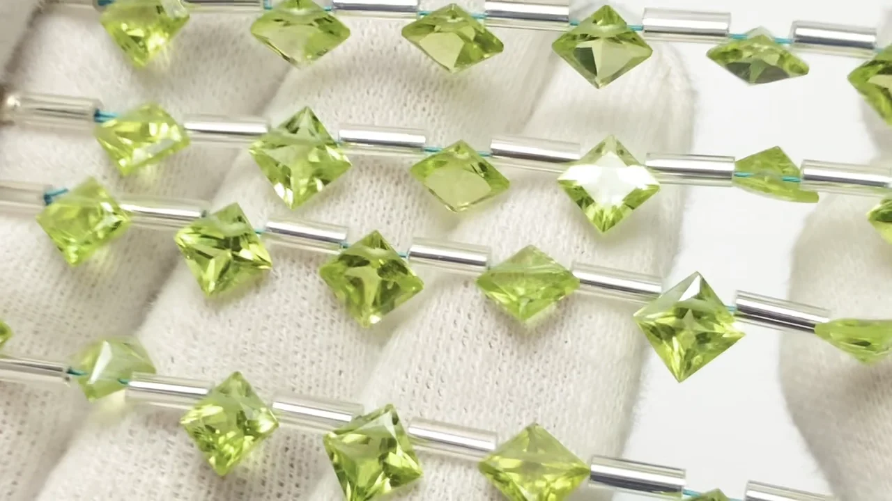 ペリードット原石2.3kg(購入者特典有り) ペリドット 小原石 《10粒》 天然石 原石 sr-per-i-3 : テソロ