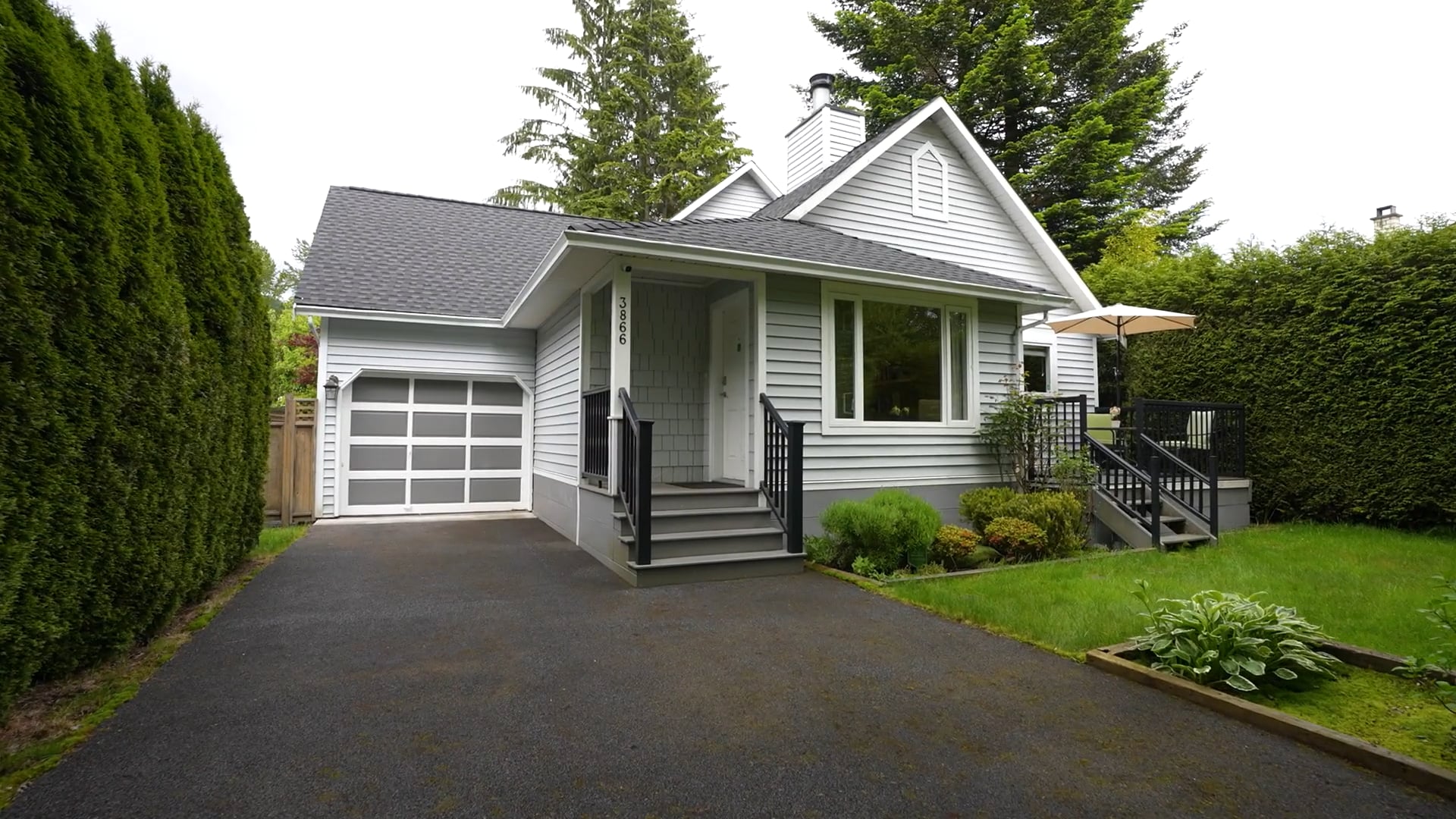 3866 Brockton Crescent North Vancouver, BC Claudio Tonella on Vimeo