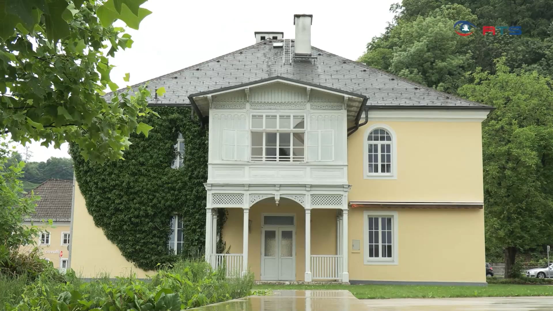eine-million-euro-umbaukosten-alte-kommandendatenvilla-in-riedenburg-wird-neue-heimat-fuer-das-festspiel-archiv