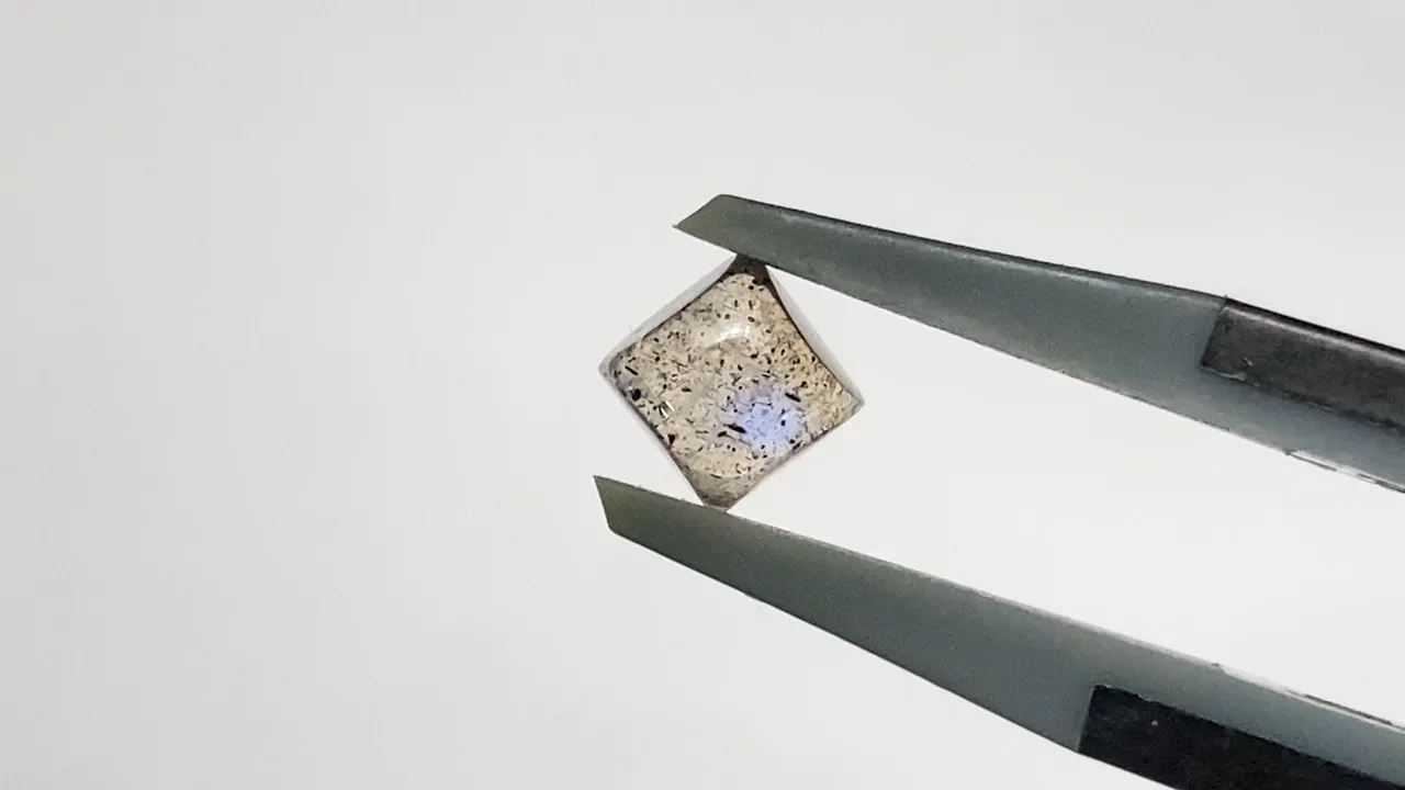 ラブラドライト（産地・マダガスカル） スクエア カボション4×4mm 10個