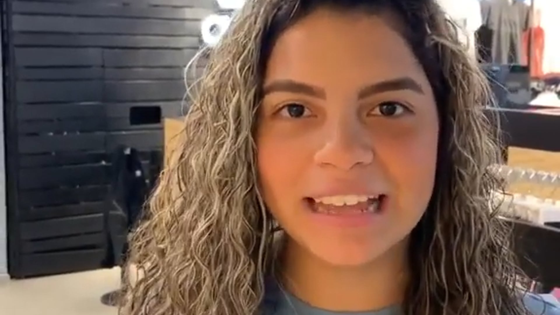 Testimonio Stephanie, Store Manager Adidas Cartagena..mp4