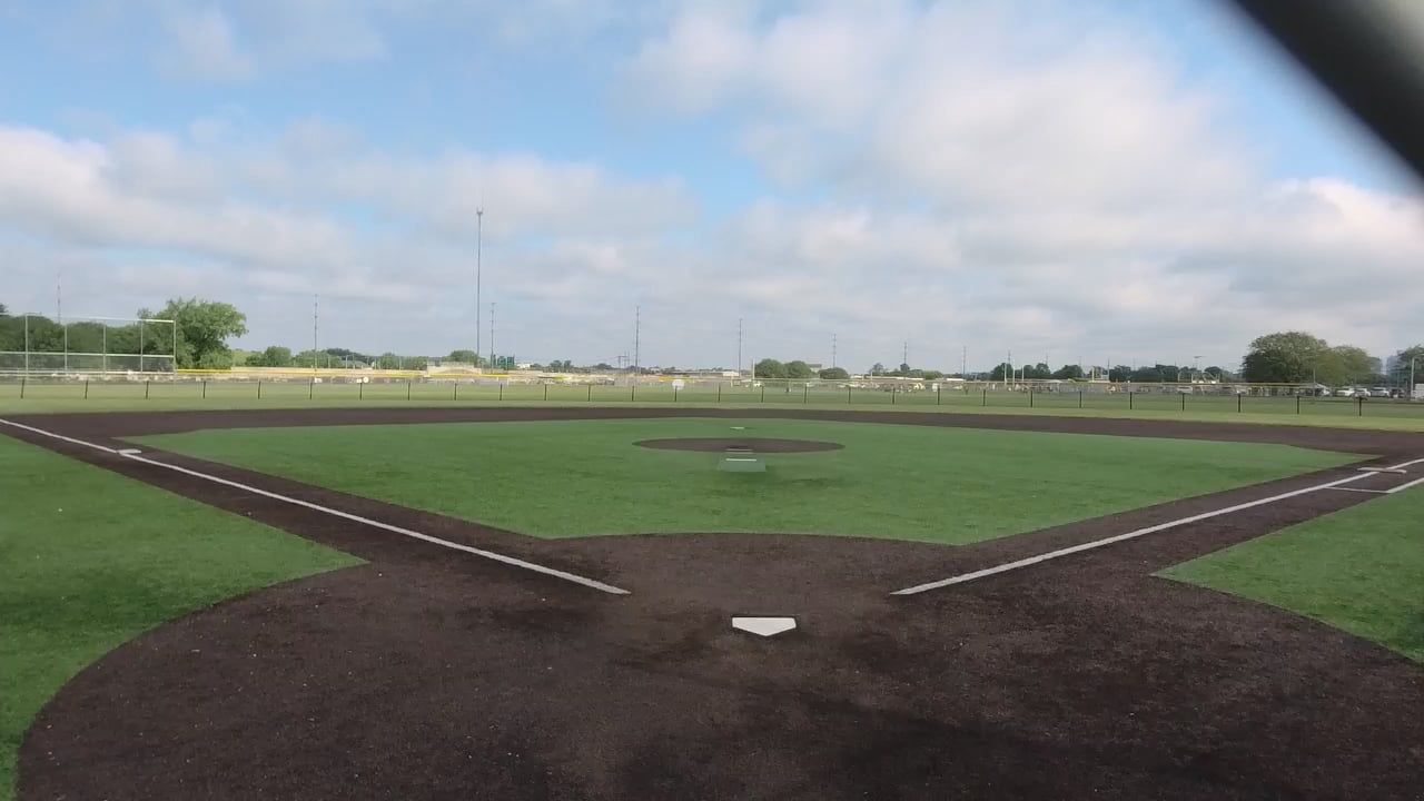 Firecrackers Renne vs Ohio Emeralds on Vimeo