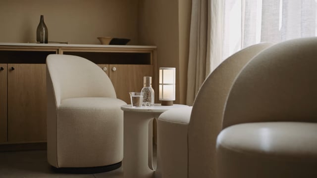 Tearoom Lounge and Side Chair, Swivel W Return