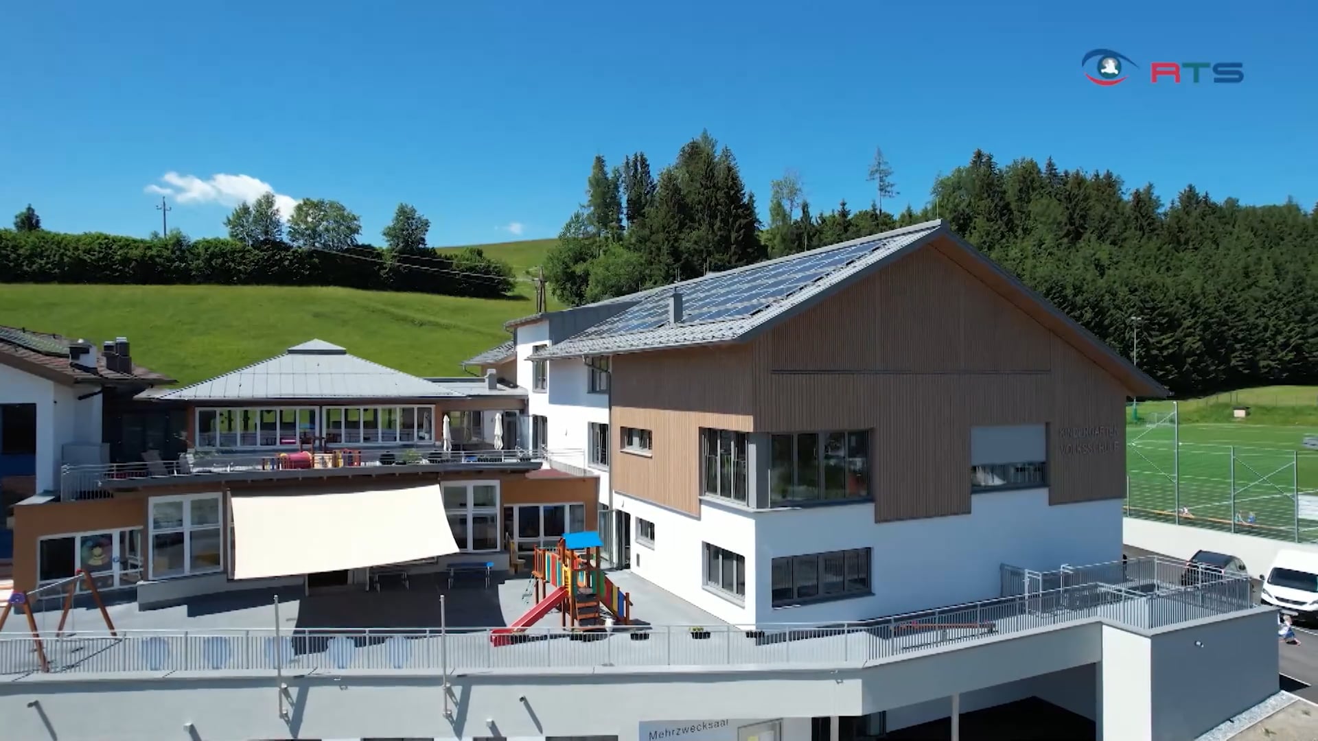 neue-volksschule-und-kindergarten-in-sankt-koloman-eroeffnet