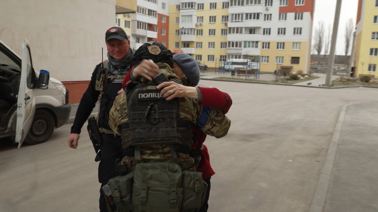 War in Ukraine - Kharkiv 1st April 2022 - On Patrol with the Special Police (Part 02)