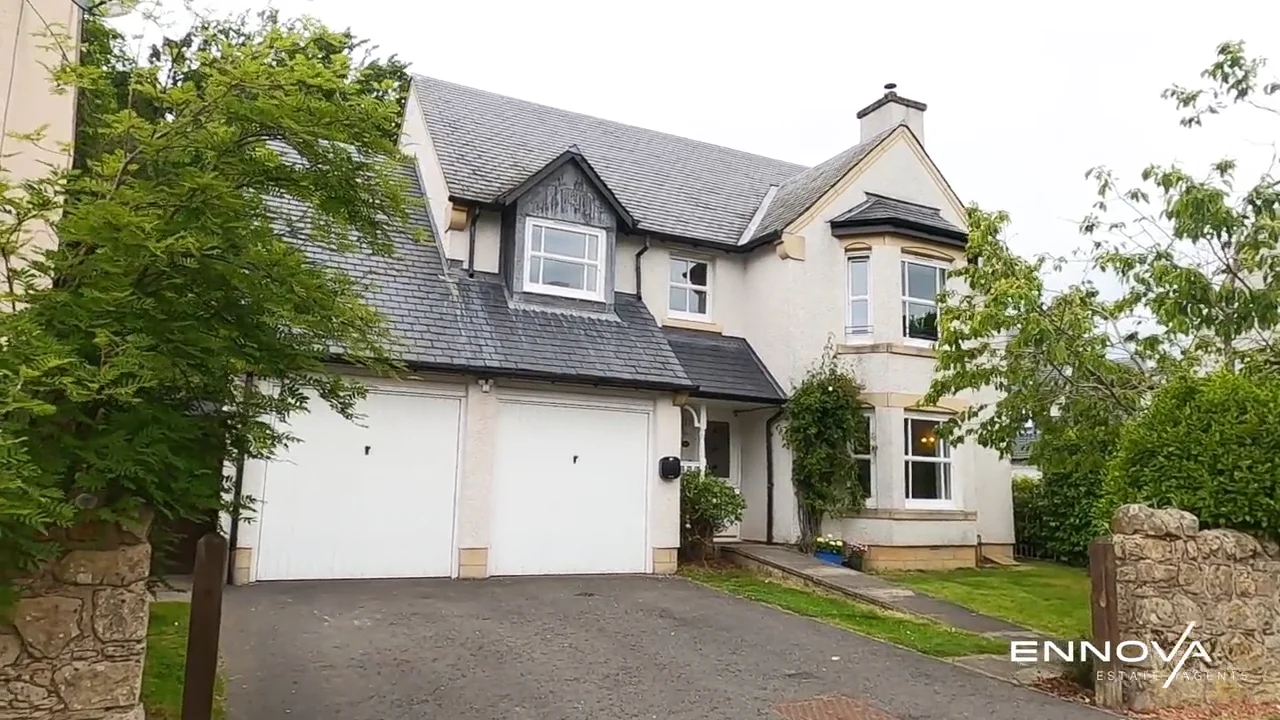 15 Lower Valleyfield View, Penicuik on Vimeo