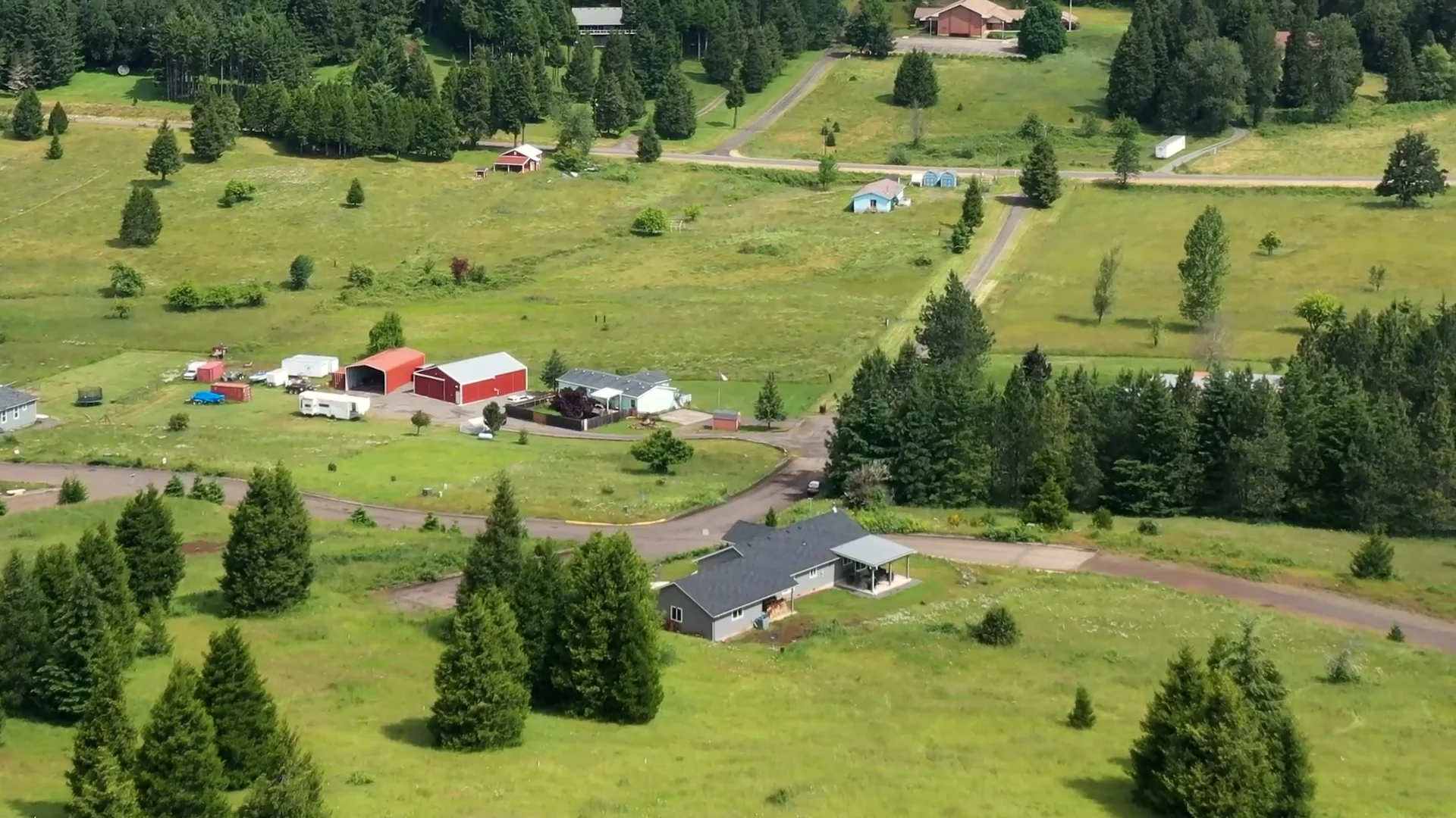 Two Parcels in the Elk Meadows Subdivision, Oakridge, Or 97463 on Vimeo