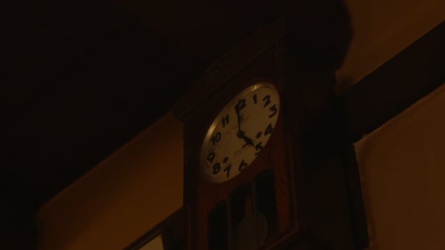 17:00 