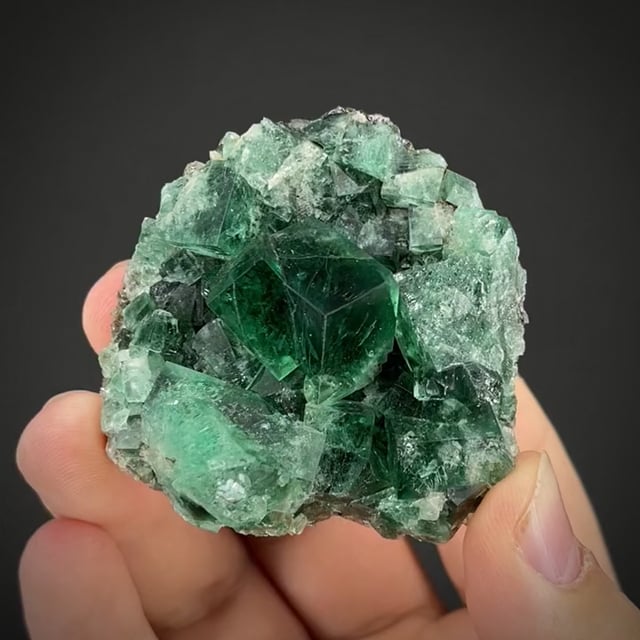 Fluorite (twinned and fluorescent)