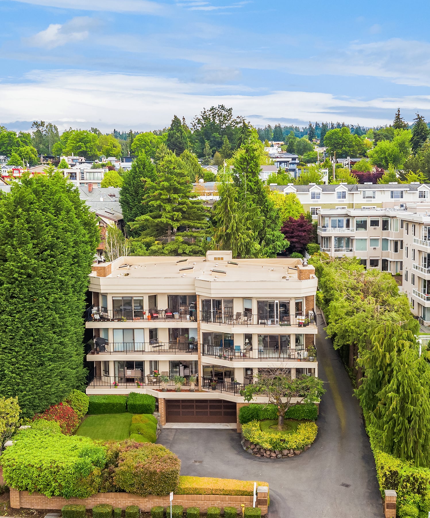 6436 Lake Washington Blvd NE, Kirkland, WA on Vimeo