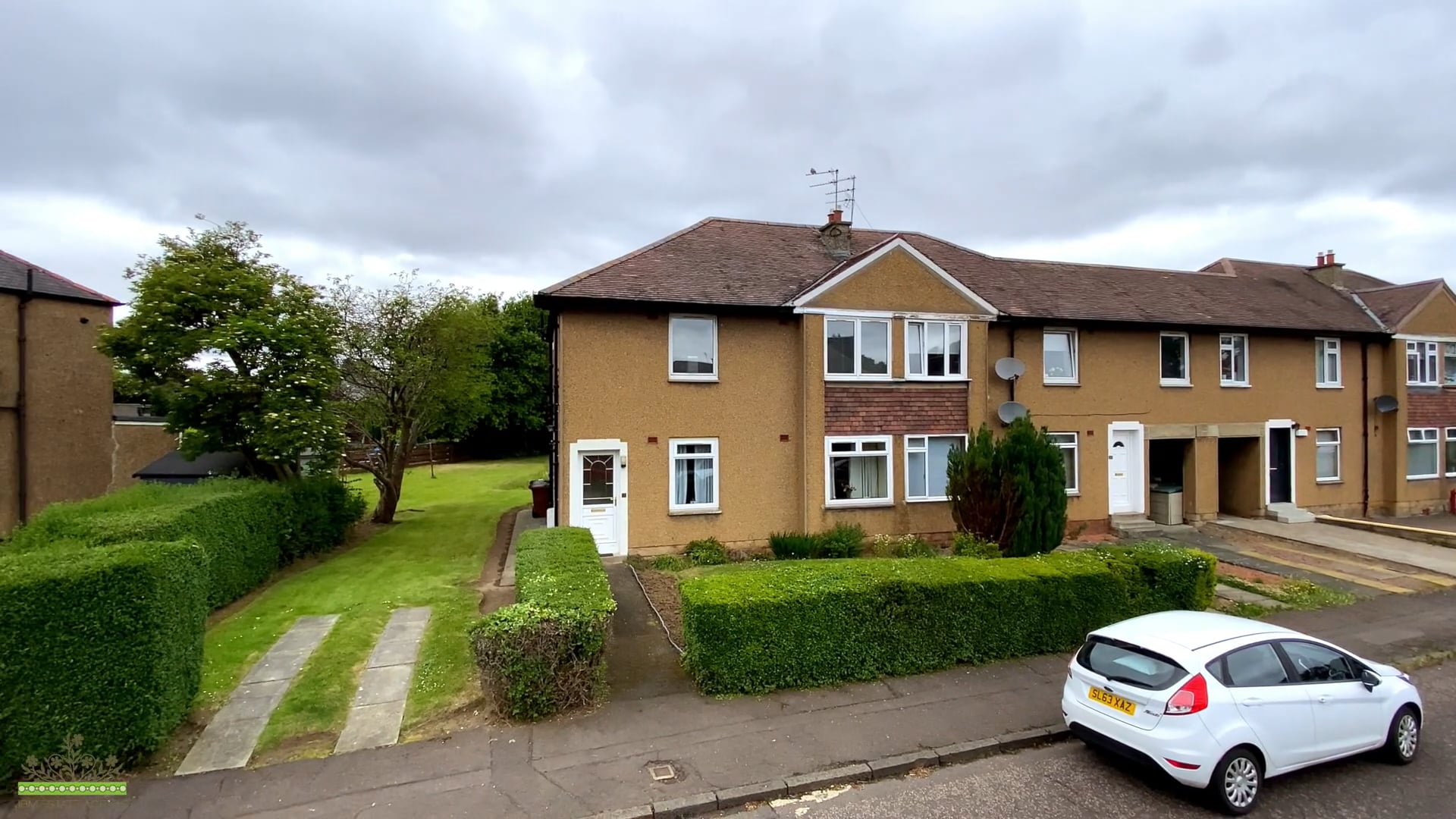 SCENEINVIDEO Virtual Viewing 211 Broomfield Crescent, Edinburgh