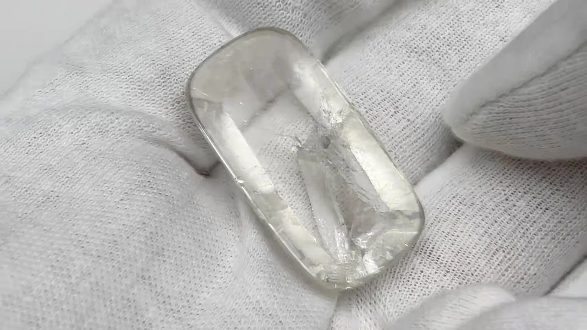 天然貫入水晶 クォーツインクォーツ ルース No.21【1点もの】 | 天然石