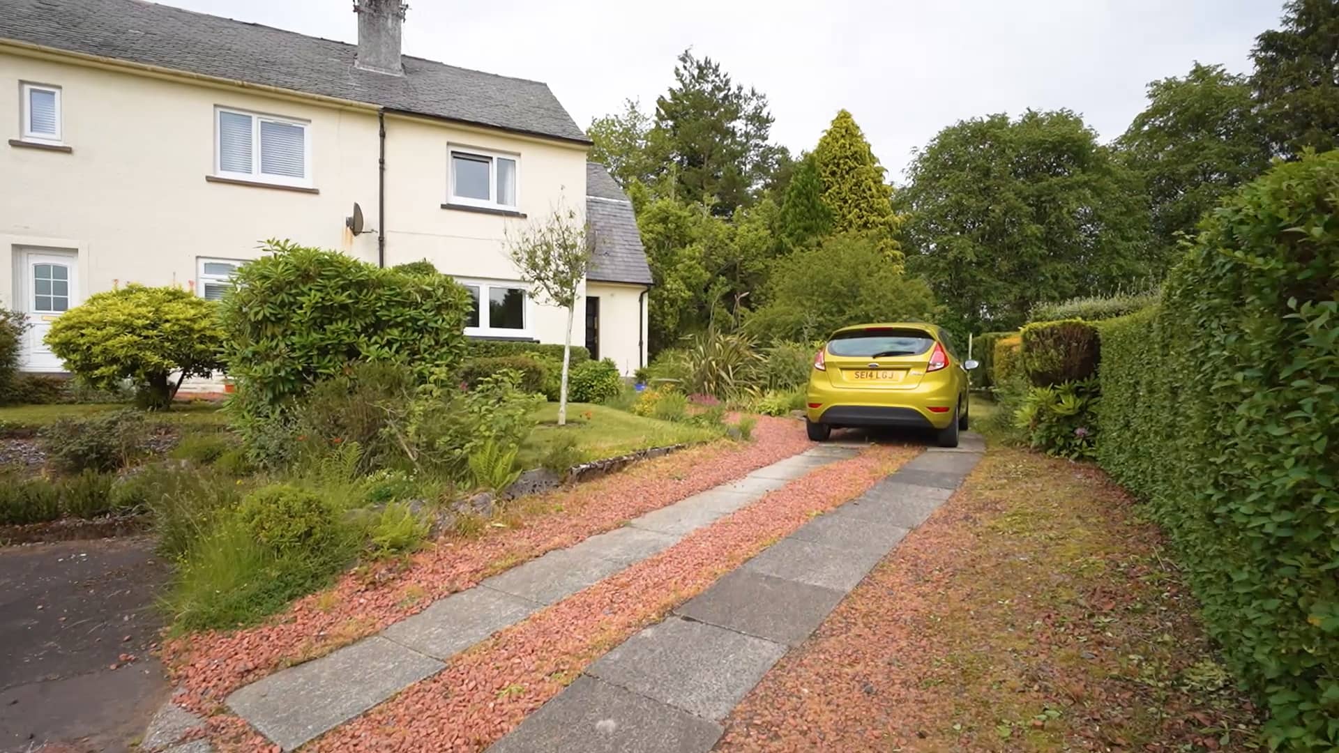 Hames Estates, Hillside Avenue, Kilmacolm on Vimeo