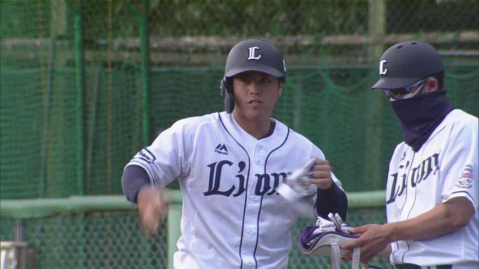 【ファーム】ライオンズ・仲三河優太 センター前へタイムリーヒットを放ちアピール!! 2022年6月26日 埼玉西武ライオンズ 対 東京ヤクルトスワローズ
