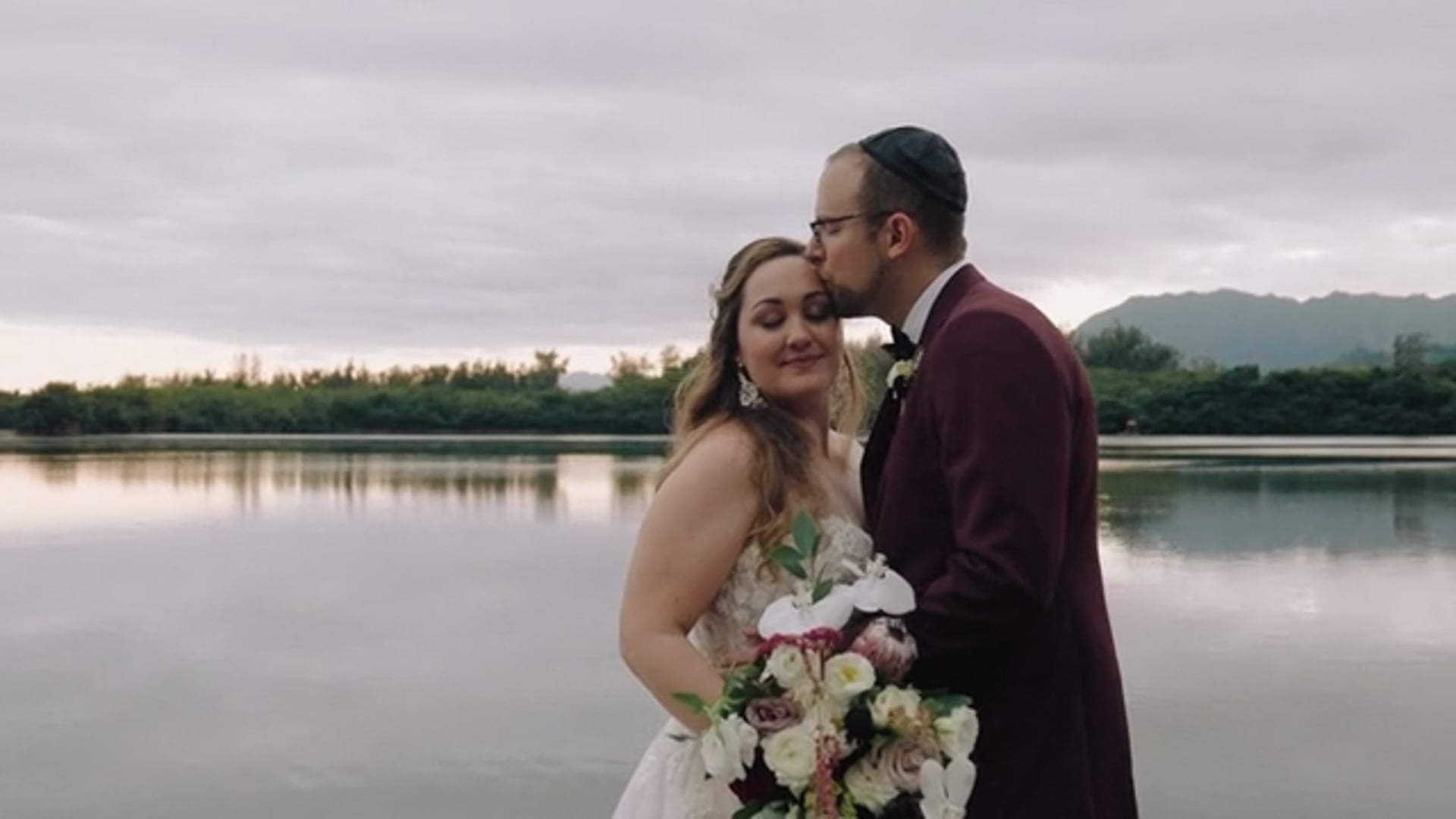3.5.22  - Elizabeth + Ronny's Highlight Film // Kualoa Ranch Moli'i Gardens