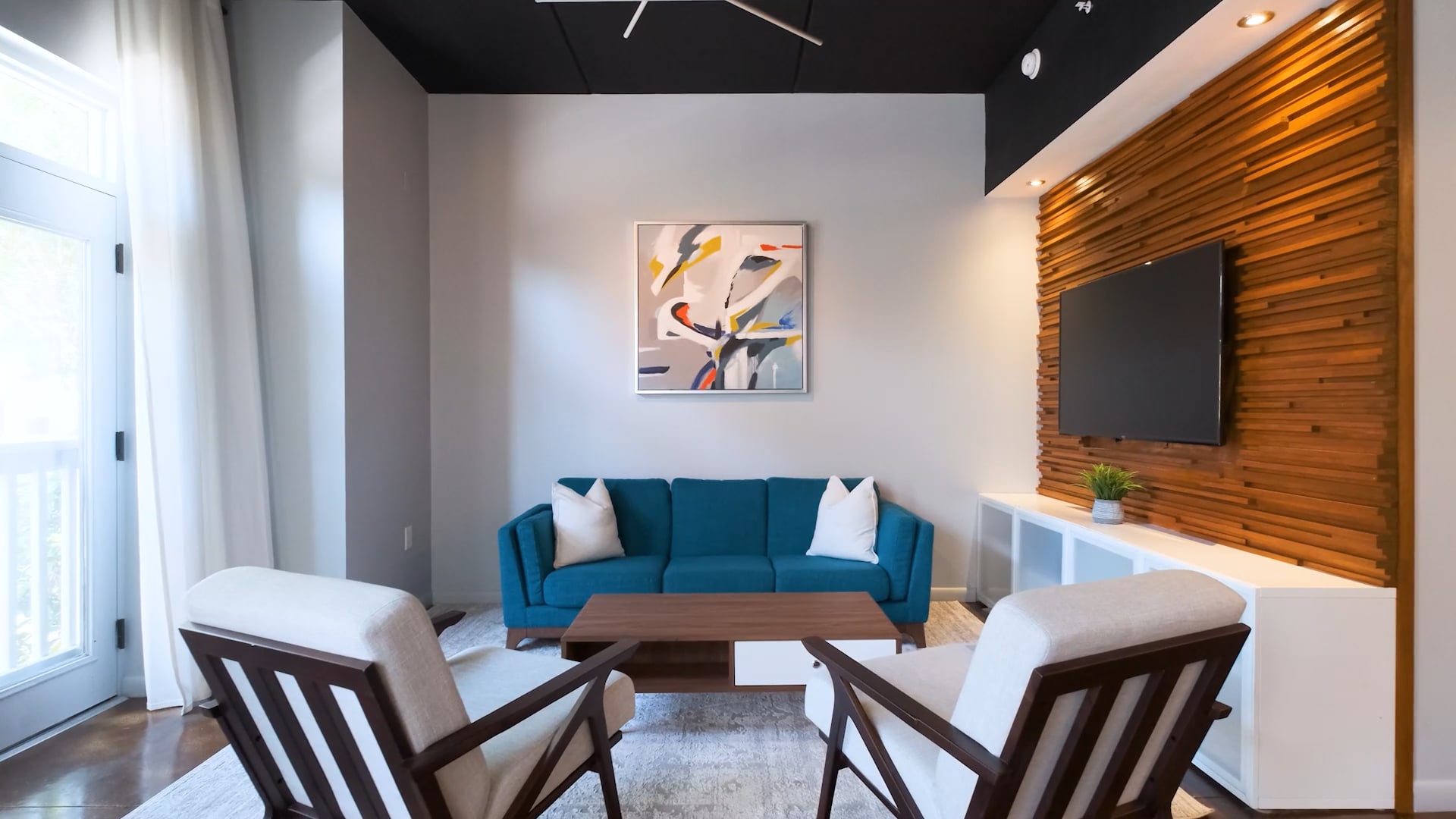 Ybor City Condo 1914 E. 4th Ave., Unit 6 Tampa, FL 33605 (Unbranded