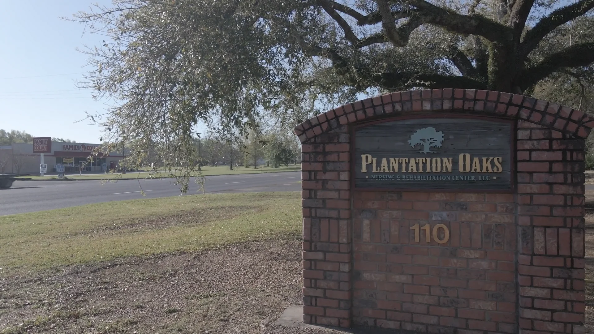 Virtual Tour of Plantation Oaks Nursing & Rehabilitation Center on Vimeo