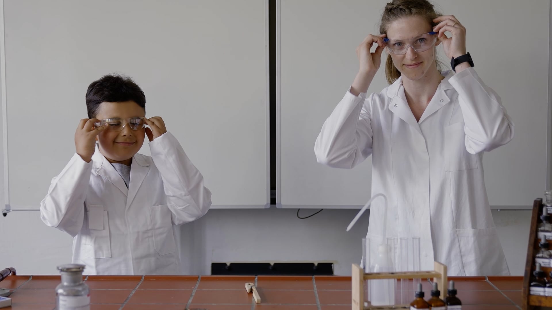 Das verrückte Laboratorium von Yusuf.mp4