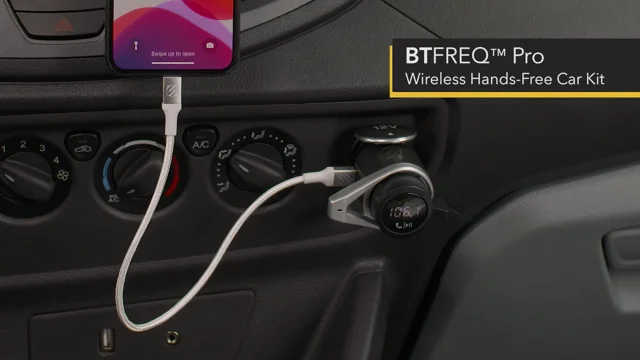  Scosche BTFM5 - Kit de coche manos libres Bluetooth con  transmisor FM digital y puertos de carga USB duales de 12 W para vehículos  : Electrónica