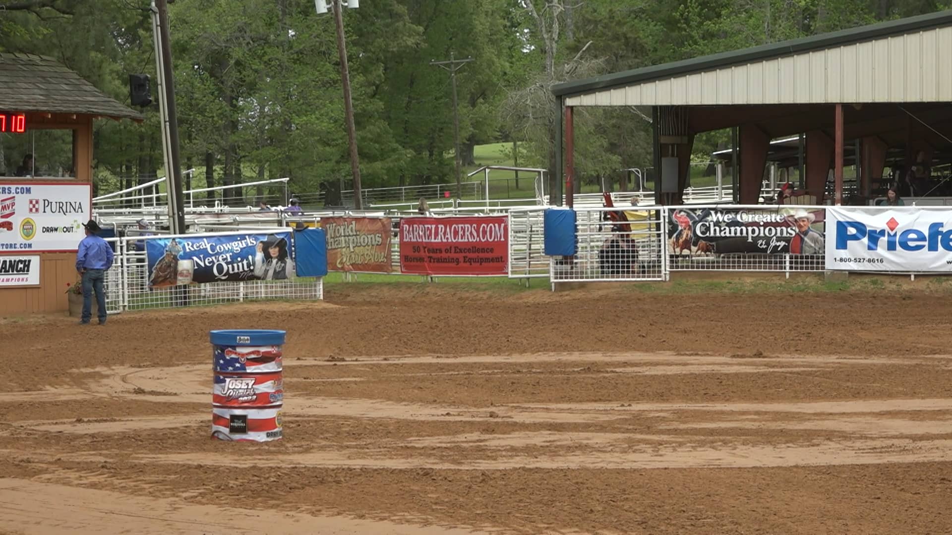 Evelyn Pollet 2022 Josey Easter Barrel Racing Clinic 1st Run on Vimeo