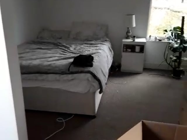 Video 1: Room 2: Kingsize, £140 (detail) second floor overlooking Upper Lewes Rd, study area not pictured