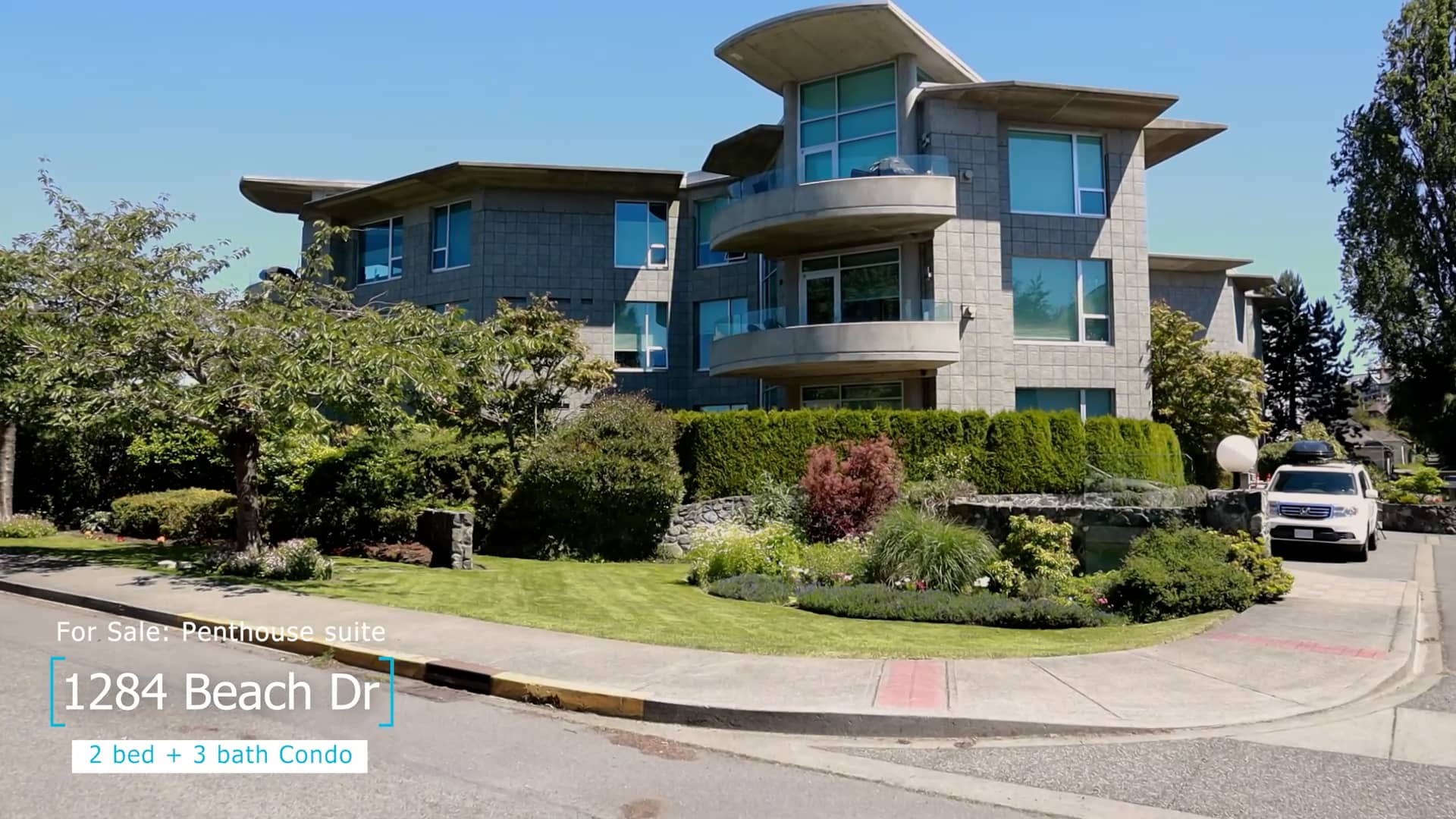 3051284 Beach Drive on Vimeo